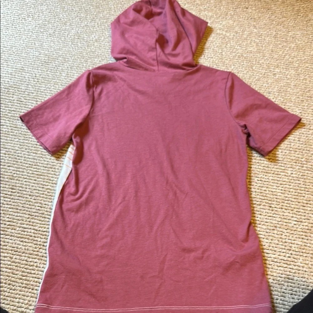 OshKosh B'gosh Maroon and Cream Hooded boys short sleeve Shirt size 8
